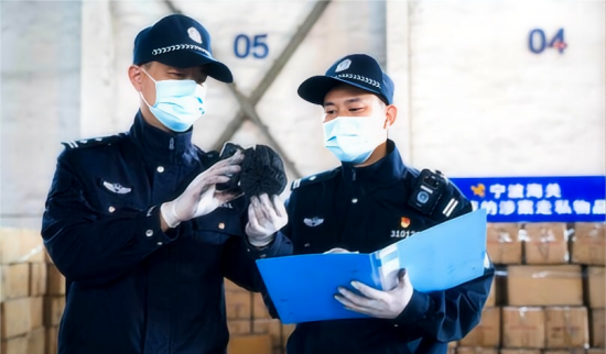 石墨出口_伪报个人物品寄泰国，被罚5万！出口管制红线必看2.png