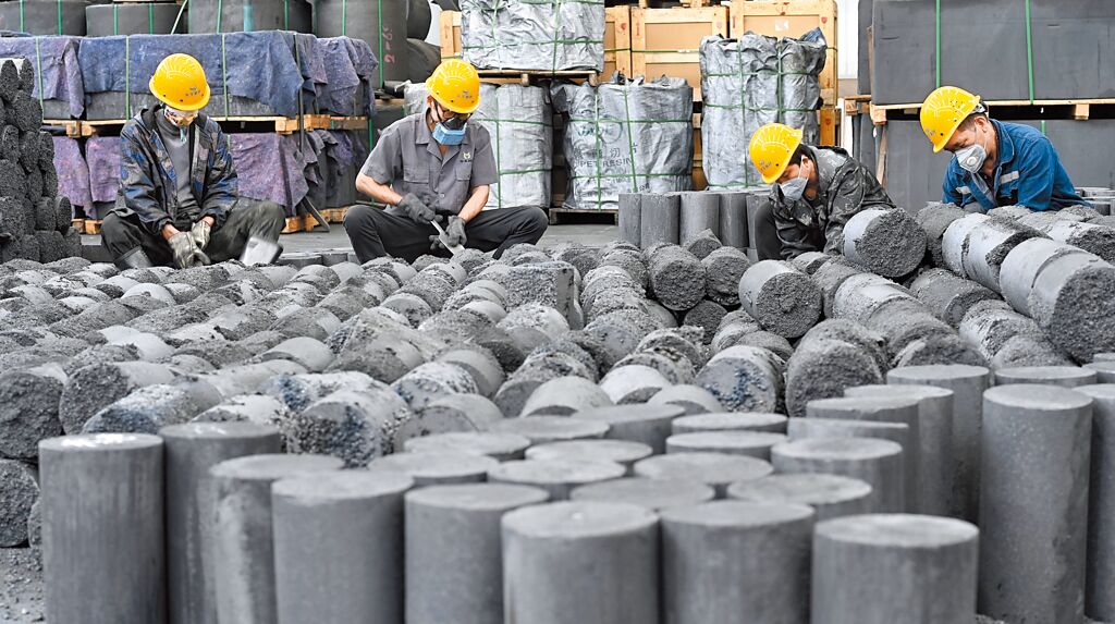 Graphite exports control news imagae2020.jpg