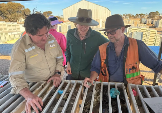 中国垄断 70% 石墨供应,澳大利亚急了新闻插图2.png China Dominates 70% of Supply, Australia Gets Anxious News Image2 中国垄断 70% 石墨供应,澳大利亚急了新闻插图2.png